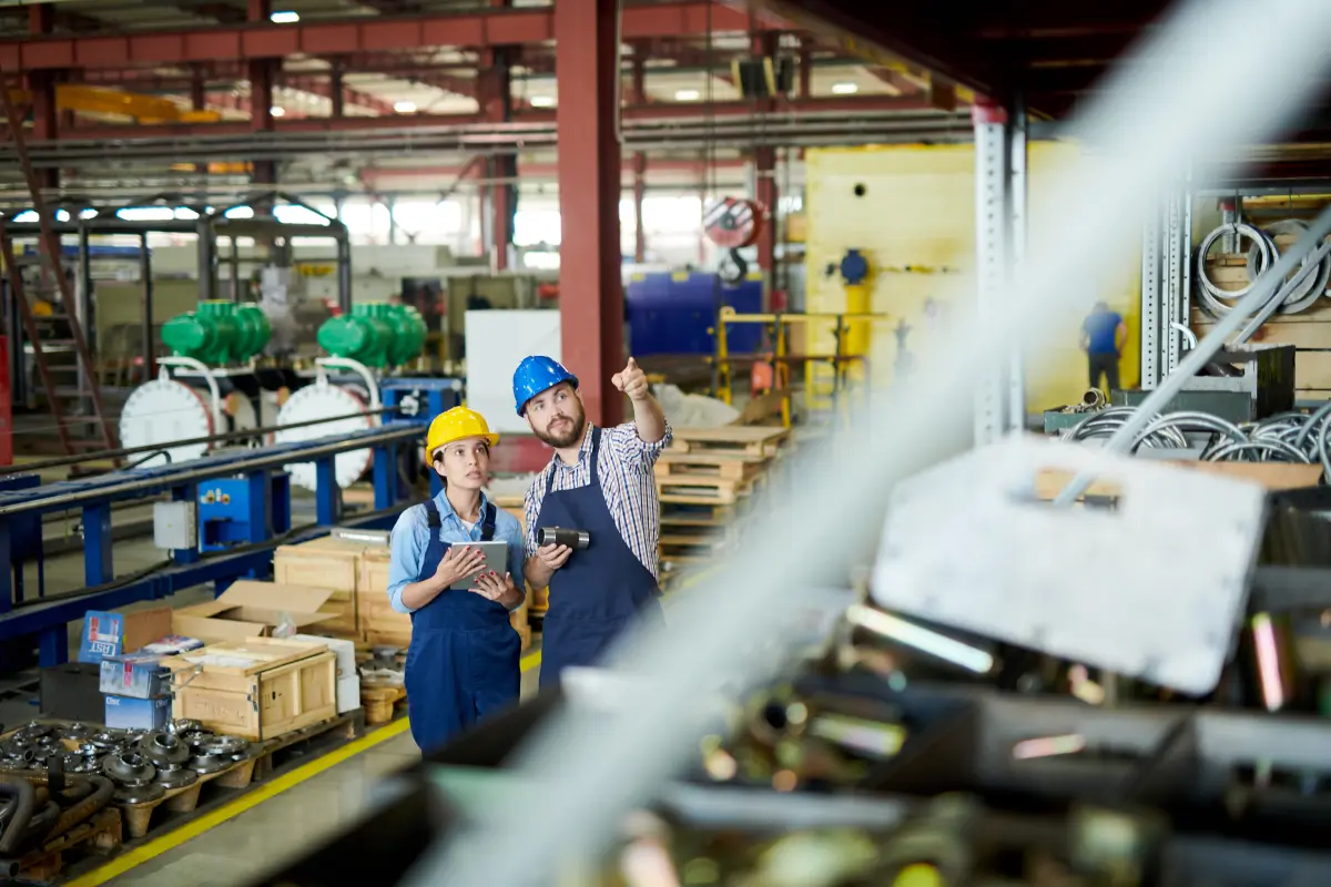 Automatyzacja procesów produkcyjnych – jak zwiększyć wydajność